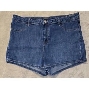 Wild Fable Highest Rise Shorts Women's 18W Blue Booty Flattering Fit High Crotch